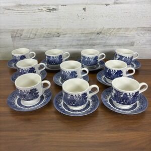 Churchill England  China Vintage Blue Willow Tea Cup‎ & Saucer Set  - 20pc